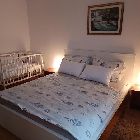Apartment Lynx Korenica Esterno foto