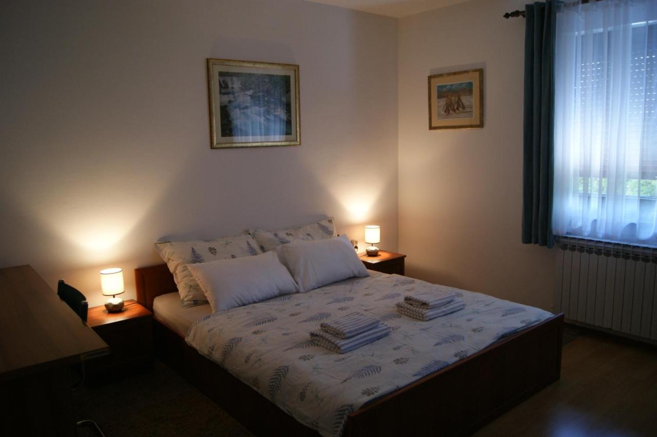 Apartment Lynx Korenica Esterno foto