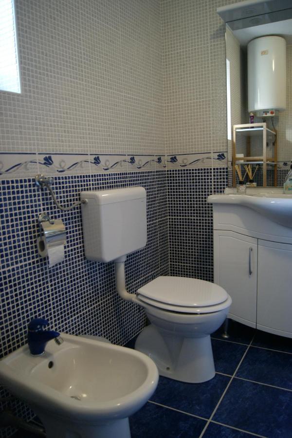 Apartment Lynx Korenica Esterno foto
